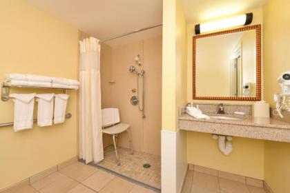 Hilton Garden Inn Terre Haute - image 4