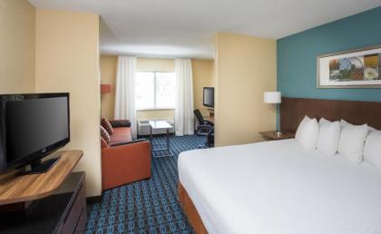 Fairfield Inn & Suites by Marriott Terre Haute - image 10