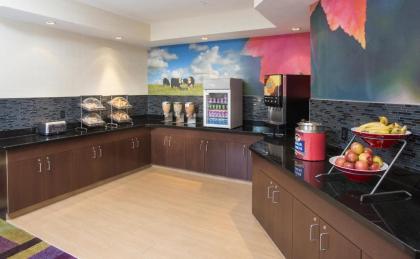 Fairfield Inn & Suites by Marriott Terre Haute - image 9