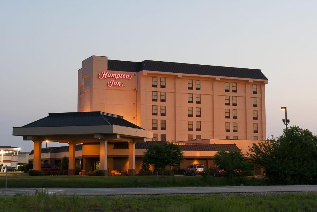 Hampton Inn Terre Haute - main image