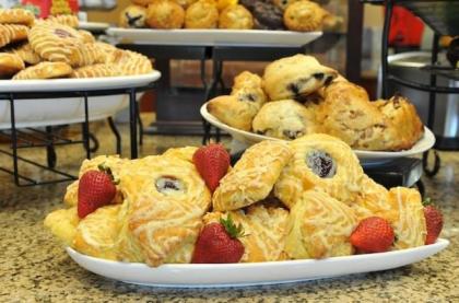 Hampton Inn Terre Haute - image 4