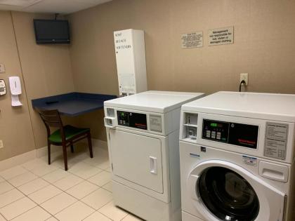 SpringHill Suites Terre Haute - image 11