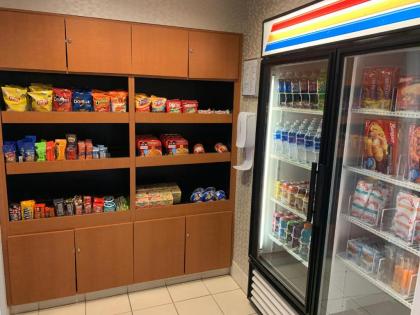 SpringHill Suites Terre Haute - image 13