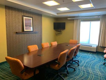 SpringHill Suites Terre Haute - image 14