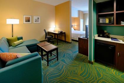SpringHill Suites Terre Haute - image 8