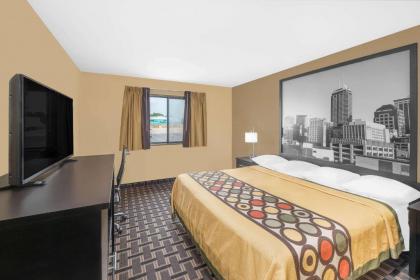Super 8 by Wyndham Terre Haute - image 14