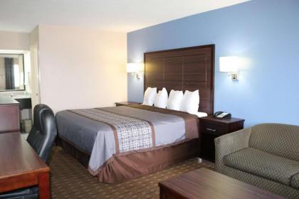 SureStay Hotel by Best Western Terrell - image 6