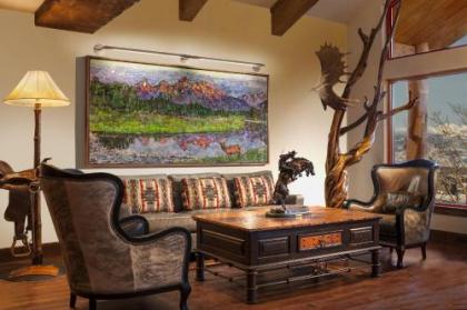 Snake River Lodge And Spa - image 17