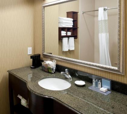 Hampton Inn & Suites Texarkana - image 4