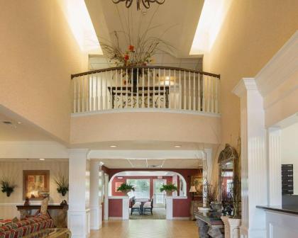 Comfort Suites Texarkana - image 6