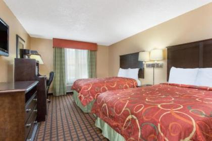 Super 8 by Wyndham Texarkana AR - image 5