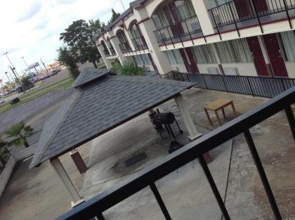 Executive Inn Texarkana - image 12