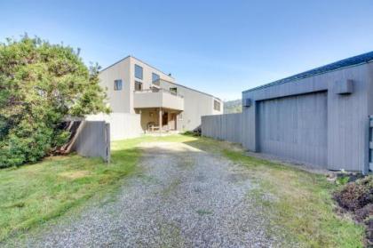 Prentiss Retreat - image 5