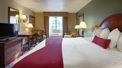 Best Western Plus The Woodlands - image 3