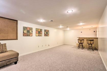 Woodsy Hideaway with Deck Walk to Bull Shoals Lake! - image 6