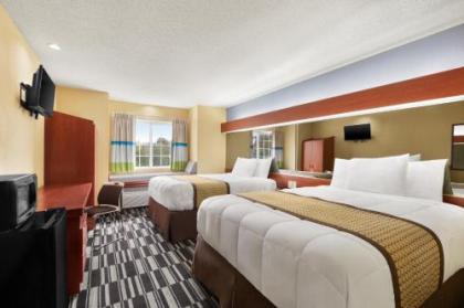 Microtel Inn & Suites by Wyndham Thomasville/High Point/Lexi - image 4