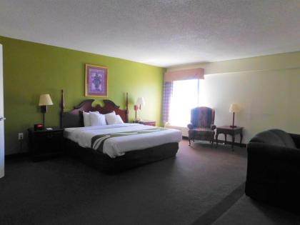 Quality Inn & Suites Thomasville - image 11