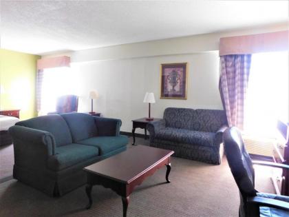Quality Inn & Suites Thomasville - image 15