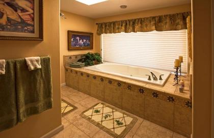 Rocky Point Ranch - image 4
