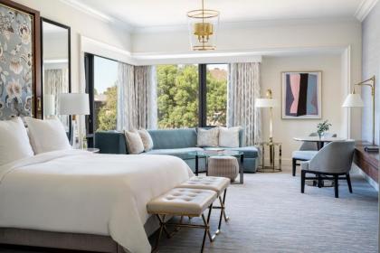 Four Seasons Hotel Westlake Village - image 13