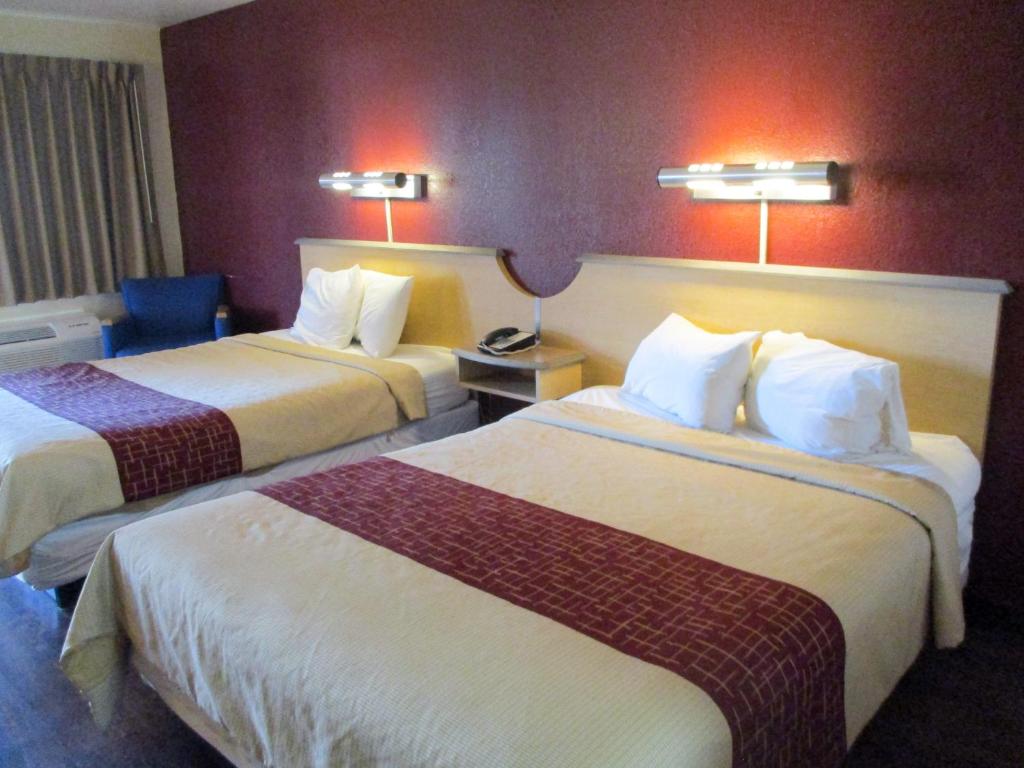 Motel 6-Thousand Palms CA - Rancho Mirage - image 3