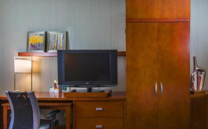 Courtyard by Marriott Portland Tigard - image 9