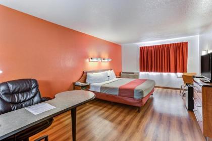 Motel 6-Portland OR - Tigard West - image 8