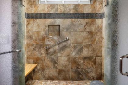 Fanno Creek Retreat - image 14