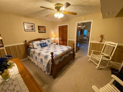 Cascades Inn - image 12
