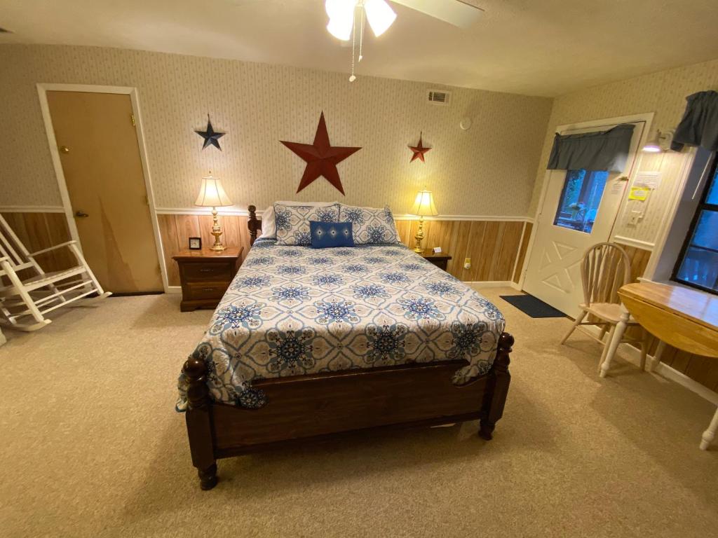 Cascades Inn - image 6