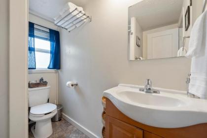 Netarts Surf Inn - image 12