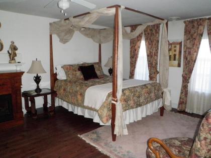 The Tilton Inn - image 2