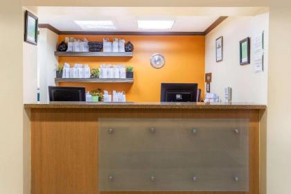 La Quinta by Wyndham Chicago Tinley Park - image 6