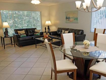 Comfortable Two Bedroom Family-oriented Villa at Space Country - image 2