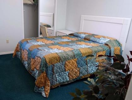 Comfortable Two Bedroom Family-oriented Villa at Space Country - image 9