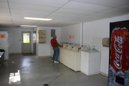 Tok RV Village and Cabins - image 12
