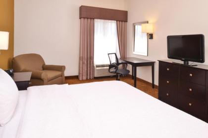 Hampton Inn & Suites Toledo - North - image 10