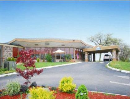 Days Inn by Wyndham Toledo
