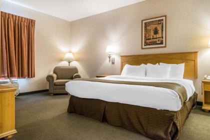 Rodeway Inn & Suites Tomahawk - image 4