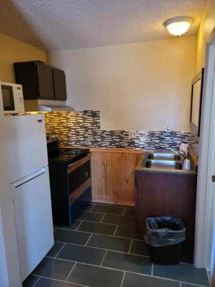 National 9 Inn Tonopah - image 15