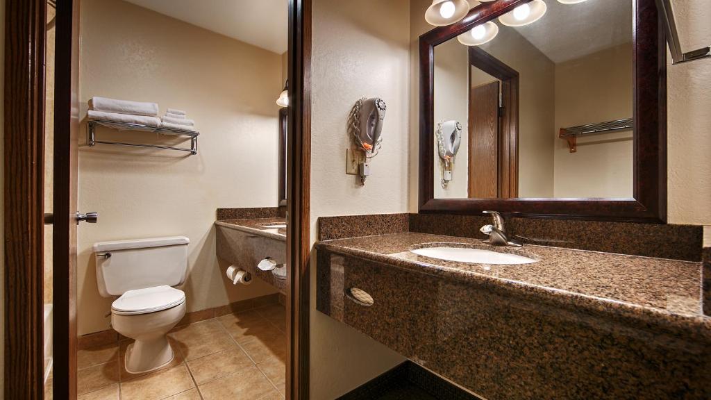 Best Western Hi-Desert Inn - image 6
