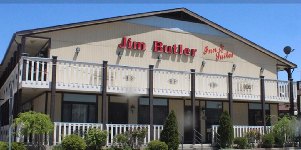 Jim Butler Inn & Suites - main image