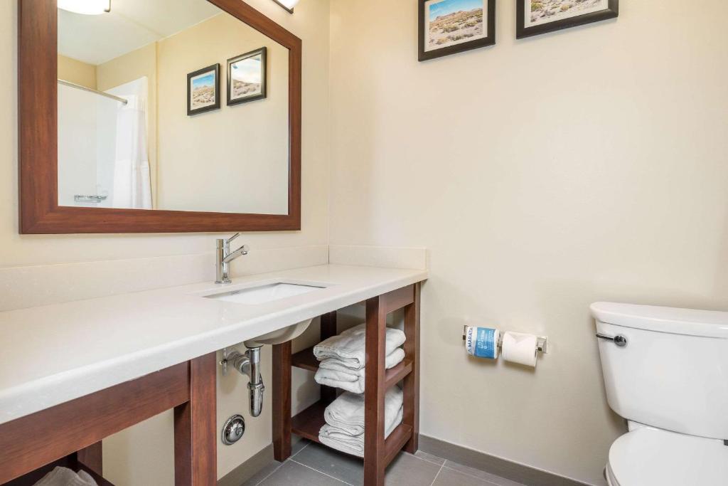 Comfort Inn Tonopah - image 2