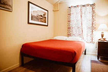 Old Brewery Hostel - image 7