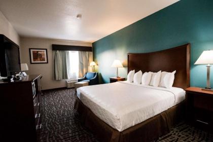 Best Western Topeka Inn & Suites