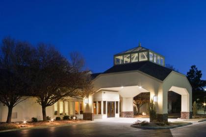 Hotel in topeka Kansas