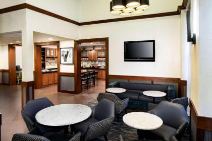 Hyatt Place Topeka - image 13