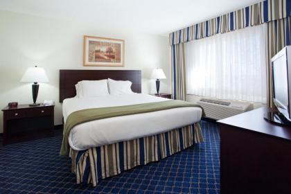 Holiday Inn Express Hotel & Suites Torrington an IHG Hotel - image 10