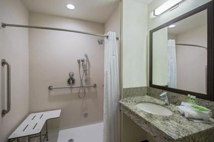 Holiday Inn Express Hotel & Suites Torrington an IHG Hotel - image 5
