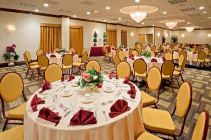 Wyndham Garden Totowa - image 21